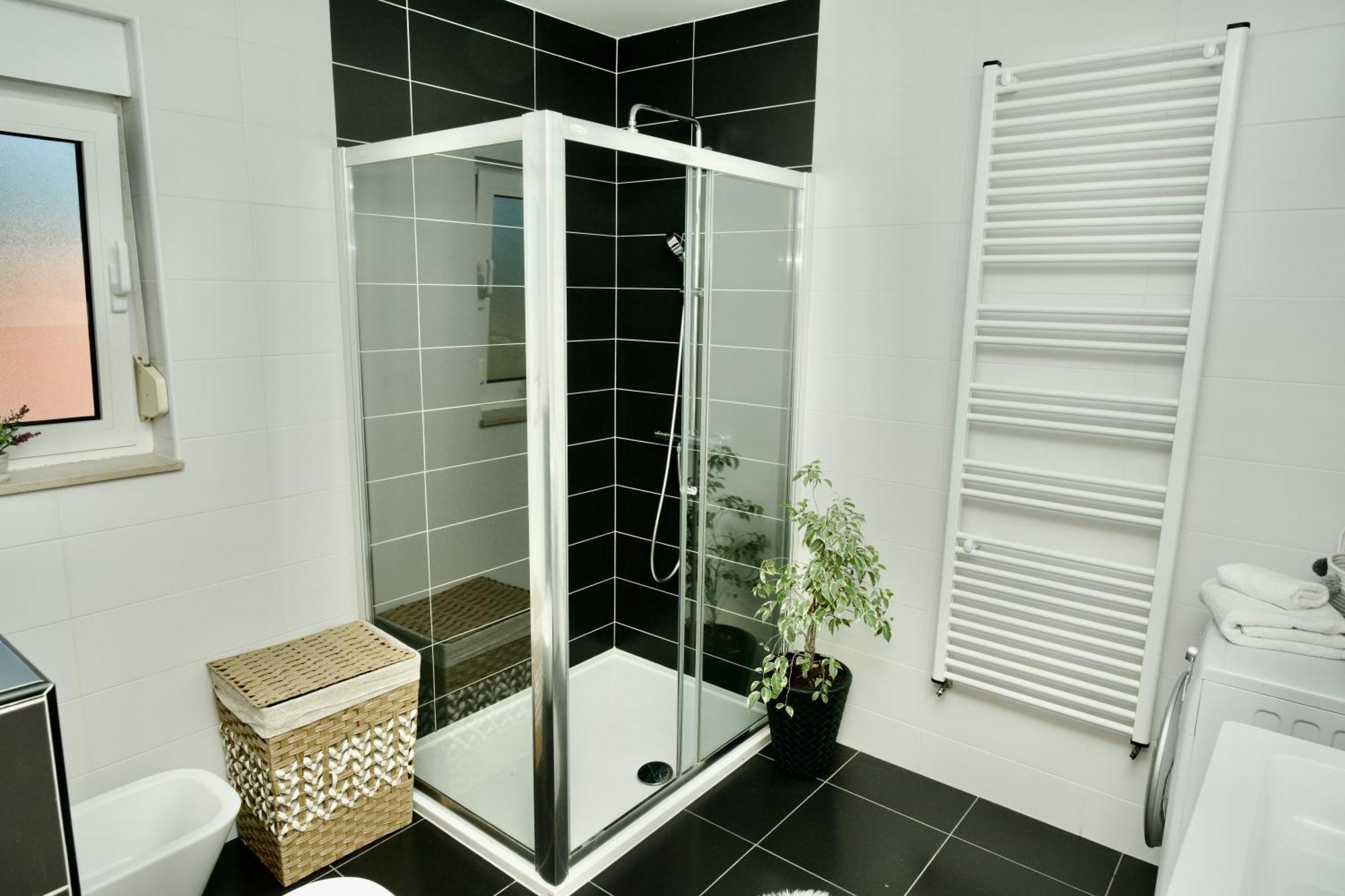 Apartment Lana Bristivica Bagian luar foto